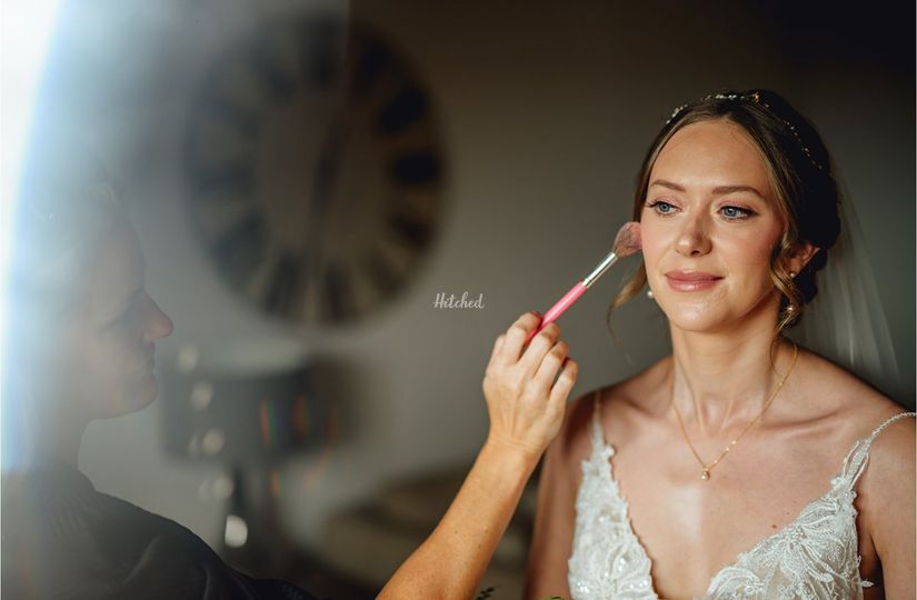 Prettyplease beauty bar