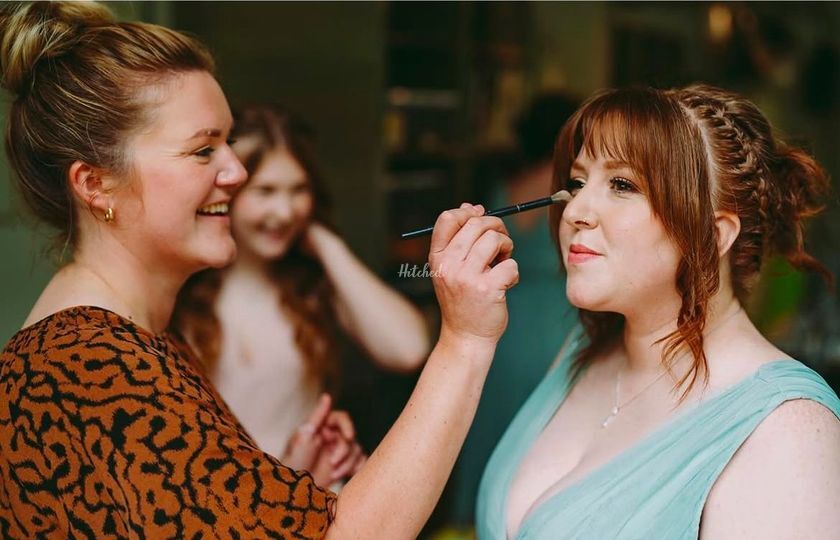 Georgie Kate - Hairstylist and Makeup Artist