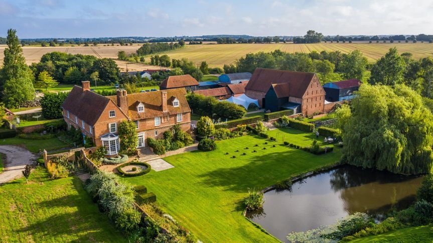 Anne of Cleves Barn, Great Lodge