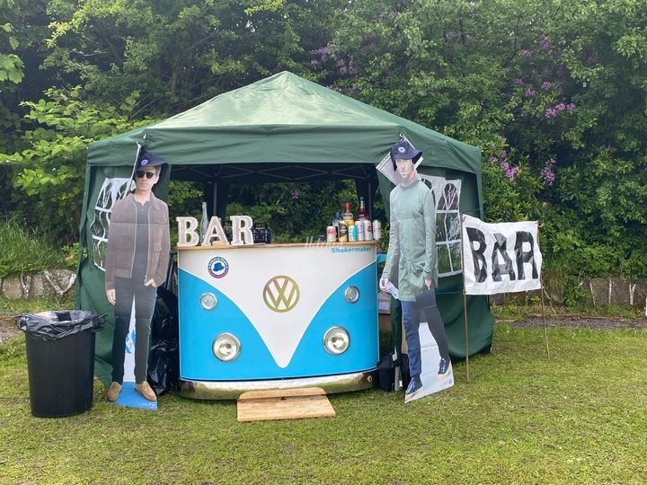 Definitely Maybe Mobile Music Bar