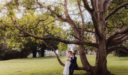 Emotions in Frame Photography