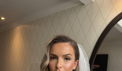 Megan Grace makeup 