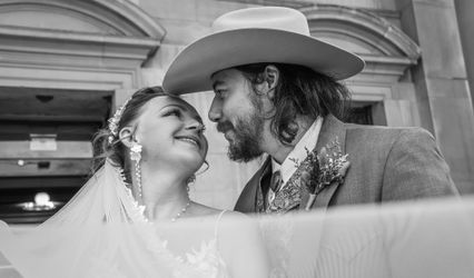 The Wedding Lens Official