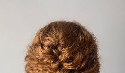 Carole b Dartmoorhair