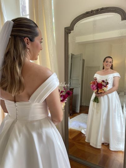 Bridal Hair & Makeup by Zoe LH