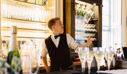 The Cocktail Service - Bar Hire