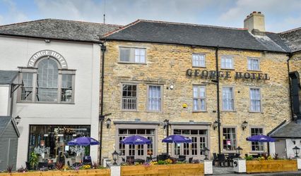 The George Hotel