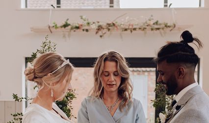 Hayley Smith Celebrant