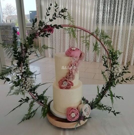 Cakes by Louise Lang