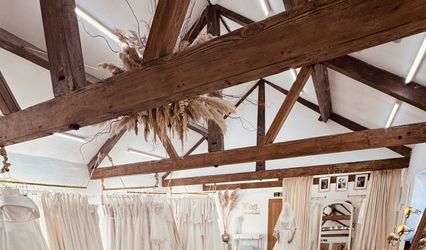 YES Bridal Studio