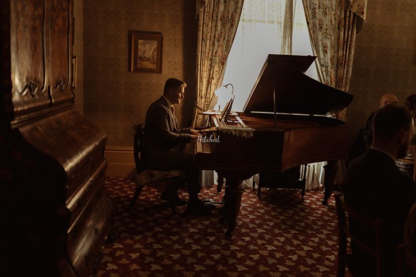 Dan Moore Wedding Pianist