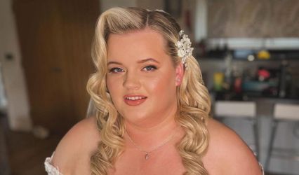 Kirsty Marie Bridal Hair