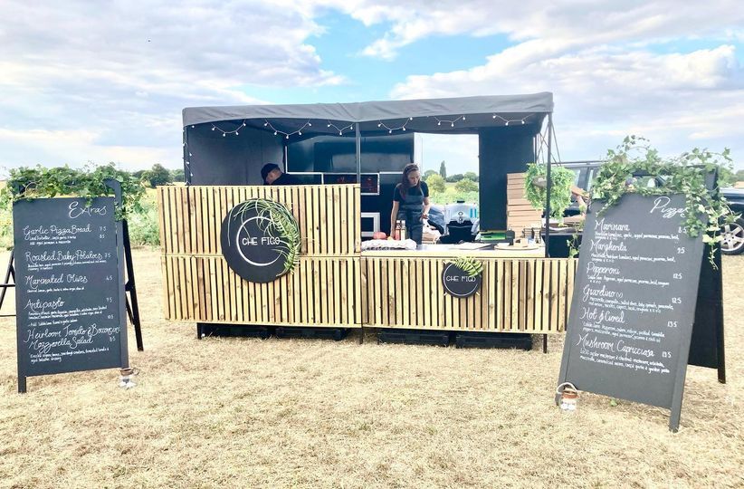 Che Figo Mobile Wood Fired Pizza Oven Catering