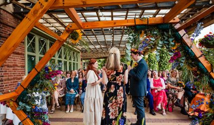 Rebecca Hall Celebrant