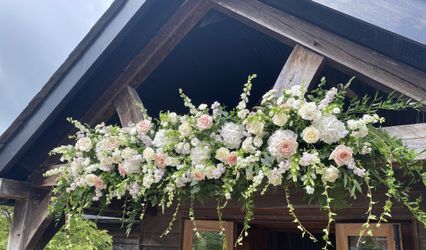 Taylor Made Blooms