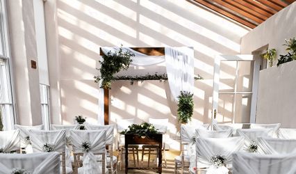 SweetBitz - Wedding Styling and Cakes