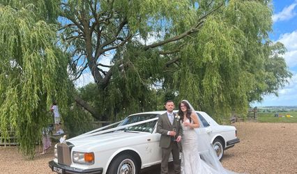 LadyR Wedding And Chauffeur Hire