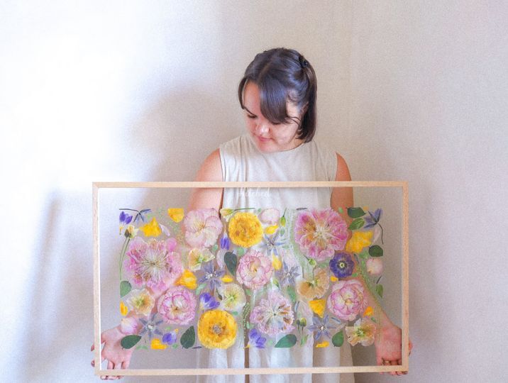 Jordan Luck | Pressed Flower Artist