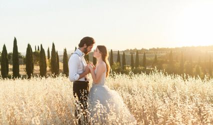 Xenia Motif Creative Studio