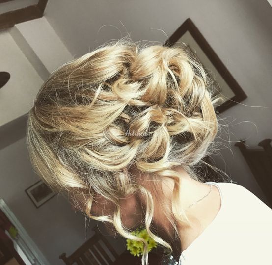 MISS D. Hair Design & Stylist