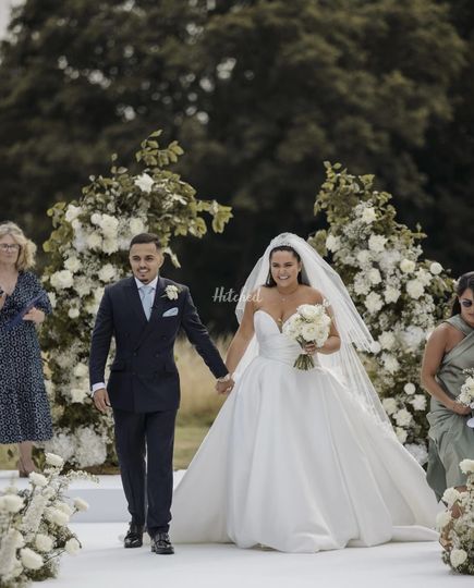 The Floral Decor
