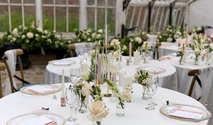 Peony & Pearl