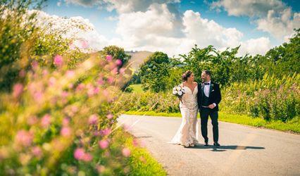The Wedding Photographer