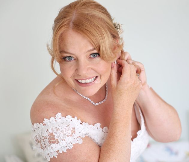 Tania Claire Makeup Artist