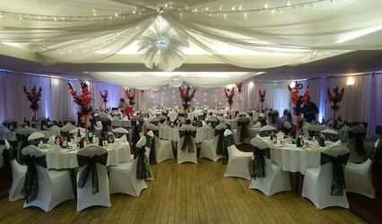 Elegant Venue Dressing