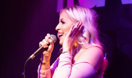 Laney Sings