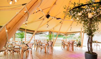 Bells and Bows Event Dressing