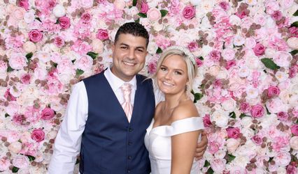 7 Colours Photobooths