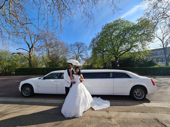 Moments cars and limos