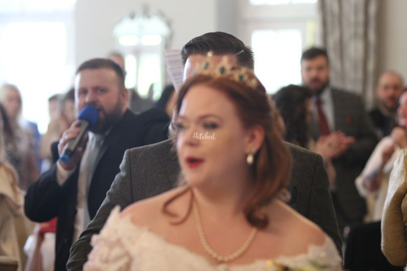 Wayne Davies, Wedding Host