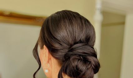 Helen Andrew Professional Hair & Make up Artist