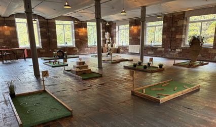 Just For Your Occasion - Mini golf & games