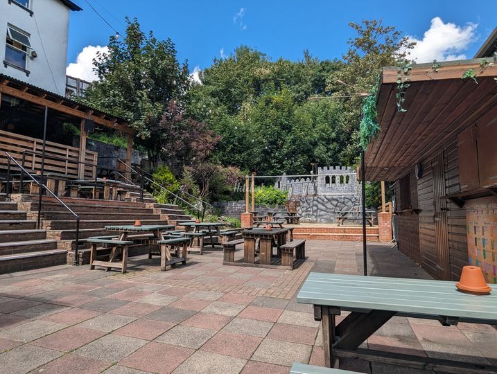 The Hobbit Pub
