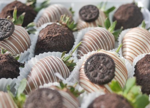 DeliciousLee Dipped