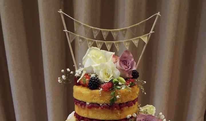 Cakes Wedding Suppliers Hitched Co Uk
