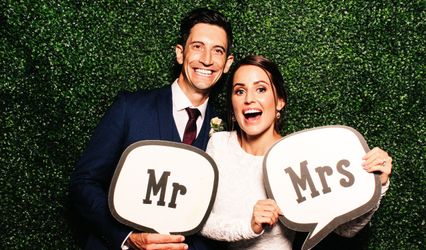 The Photo Booth Guys