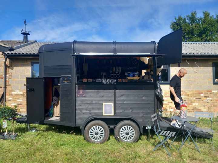 Wandering Spirits Mobile Bar Hire