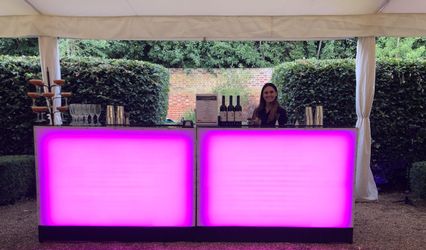 Spin And Shake Mobile Bar Hire London