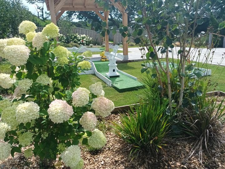 Cloud 9 (Portable Mini Golf)