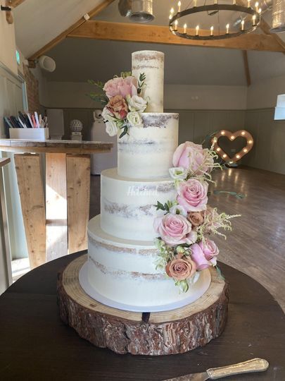 Sophie Bakes Cakes Essex 