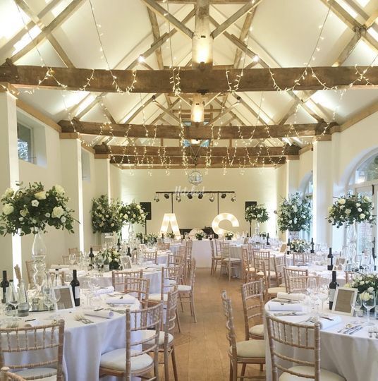 The Coach House Barn at Dorney Court Wedding Venue Windsor, Berkshire ...