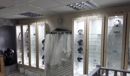 La Fleur Bridal