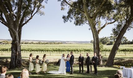 Bobbi the Celebrant