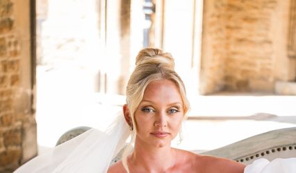 Rachel Caws Bridal Hair and Makeup Specialist