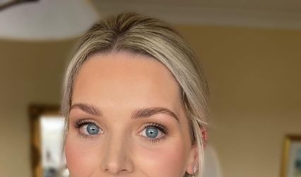 Nicola Farquhar Makeup