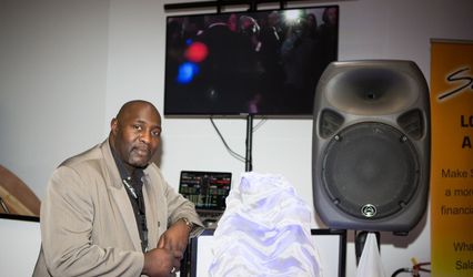 DJ VALENTINE SERVICES